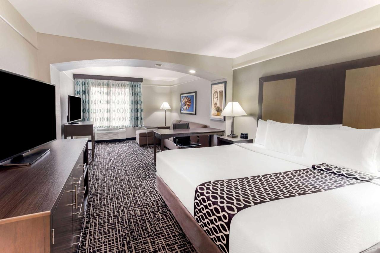 Hotel La Quinta By Wyndham Seguin Exterior foto